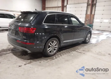 2017 Audi Q7 3.0T Premium из США, поврежденный, VIN WA1VAAF75HD007022